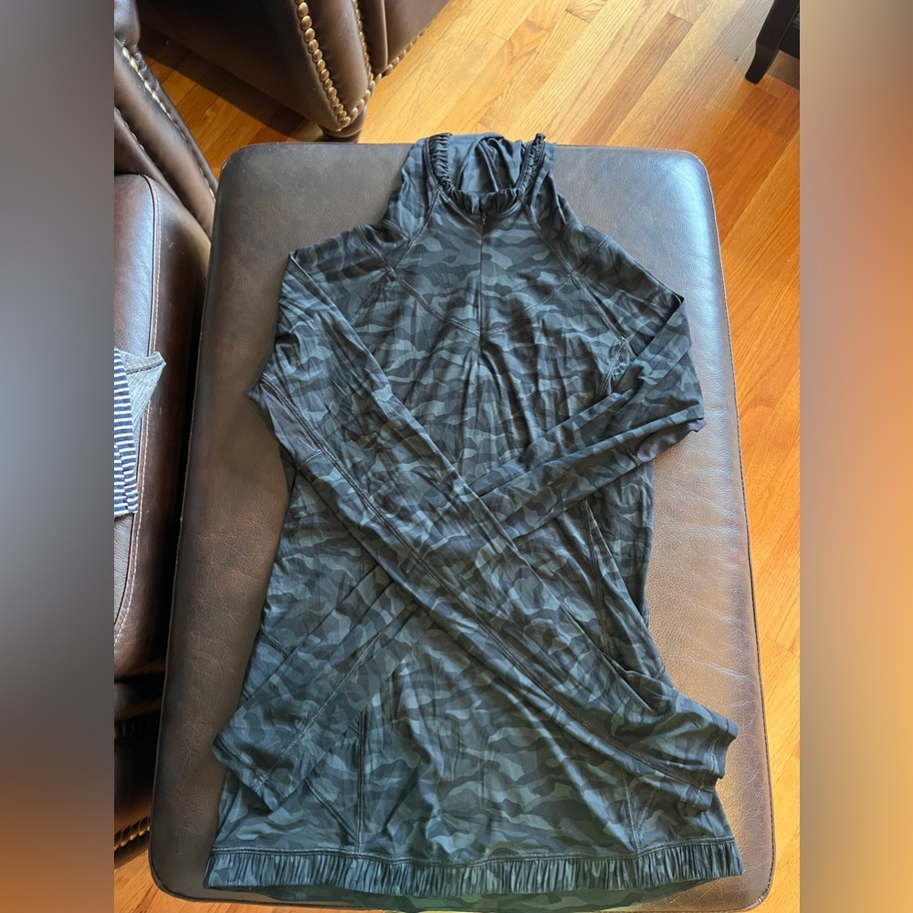 Lulu Lemon Sports Running Jacket